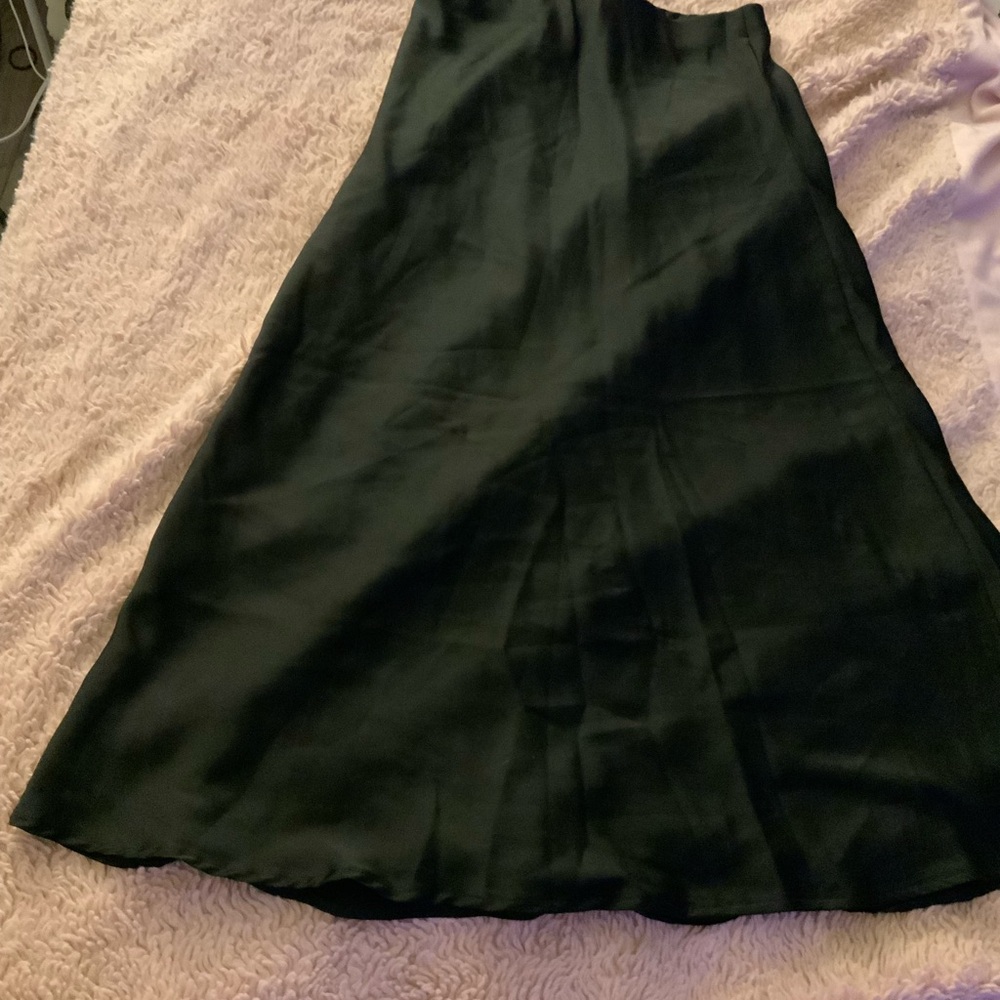 Elegant Black Silk Women's Skirt
